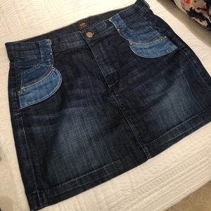 Citizens of Humanity Jean skirt. Size 28